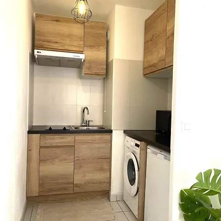 Апартаменты Studio, Climatisation, Terrasse, Parking, 1 Min Tramway Ницца